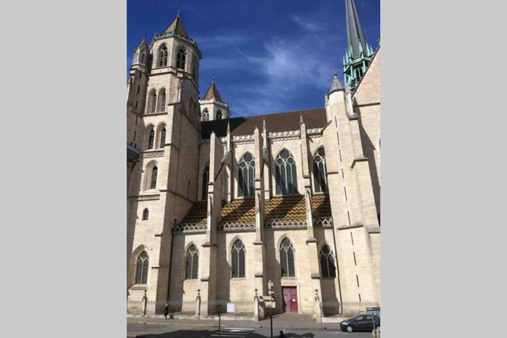 Appartement Magique Des Sorciers , Centre Historique Dijon Exteriér fotografie